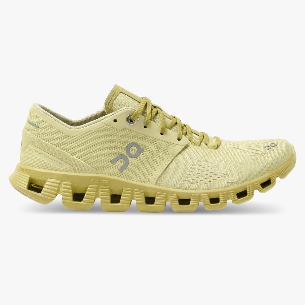 On Cloud X Women\'s Trainers Mustard | UK-285A7
