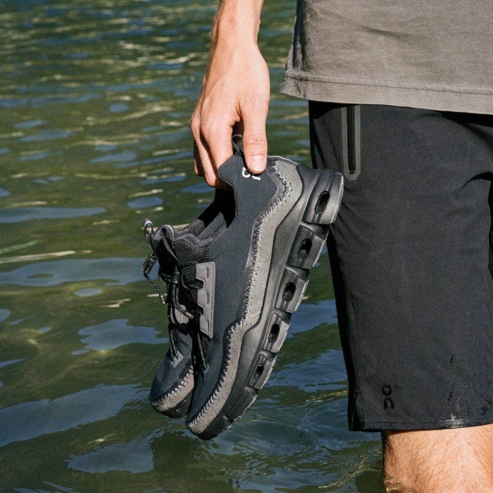 On Cloudaway Men's Trainers Black | UK-MA8J7